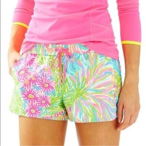 Lilly Pulitzer Run Around Luxletic shorts in 
Multi Lovers Coral print